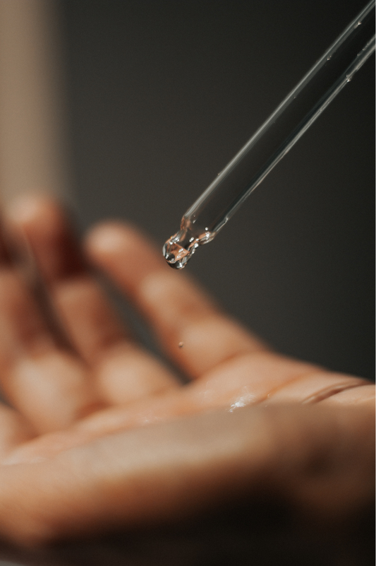 Why it’s Important to Incorporate Antioxidants into Your Skincare Routine